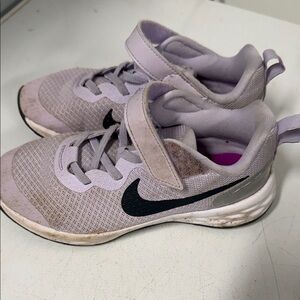 Nike Kids Sneakers - Lavender and Black